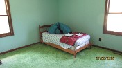 Cot, green room